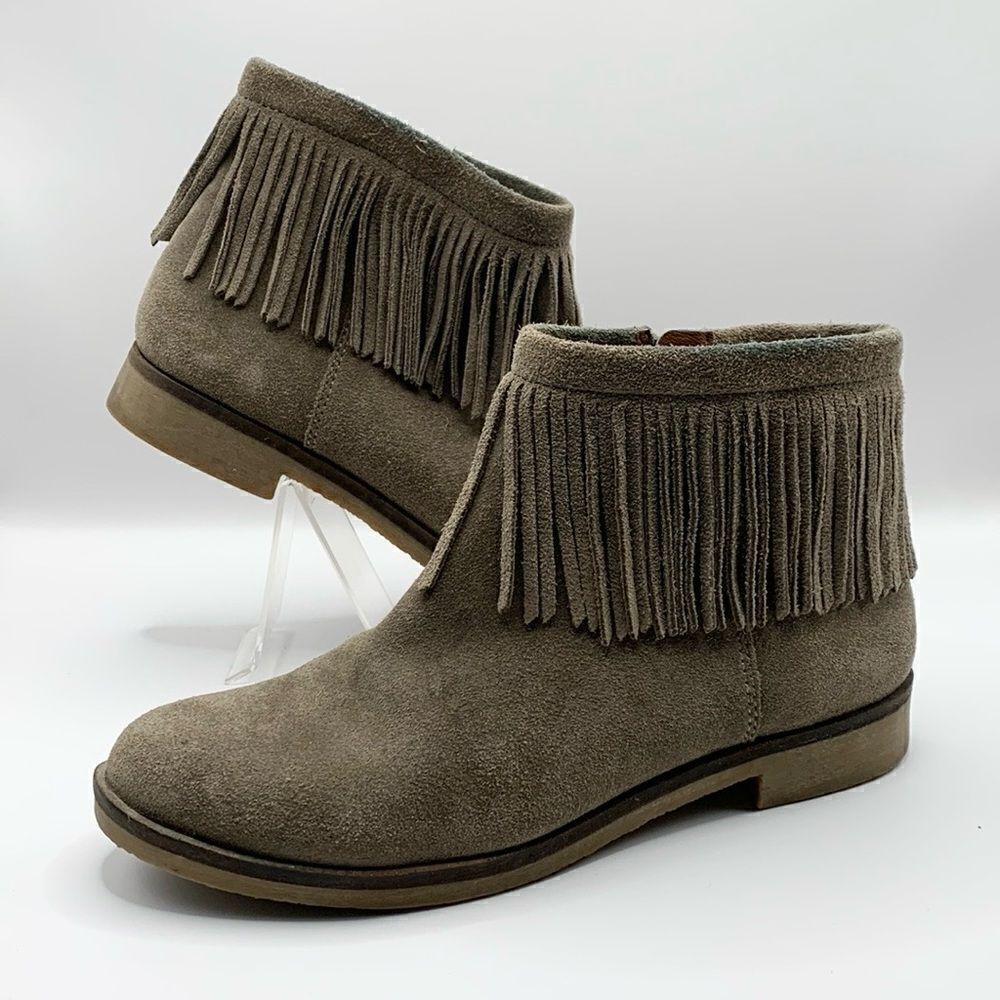 Lucky brand Galley style fringe brown suede ankle booties woman’s size 7.5